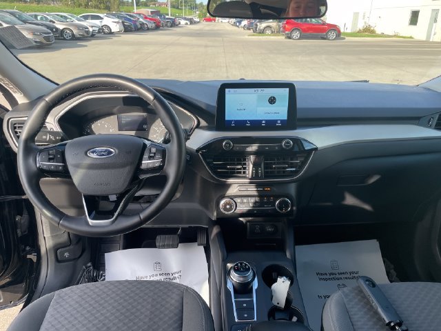 Used 2022 Ford Escape SE w/ Cold Weather Package AWD/4WD image 22