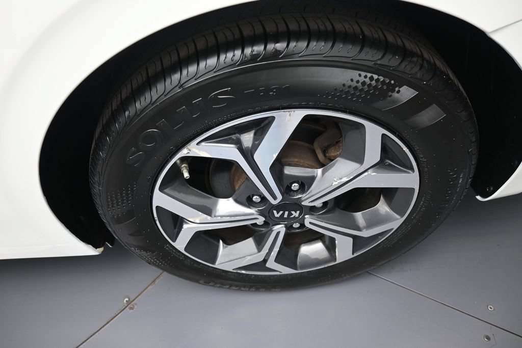Used 2019 Kia Forte LXS FWD image 15