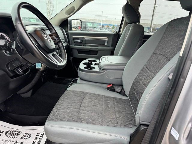 Certified 2019 RAM 1500 Classic SLT w/ Luxury Group image 10