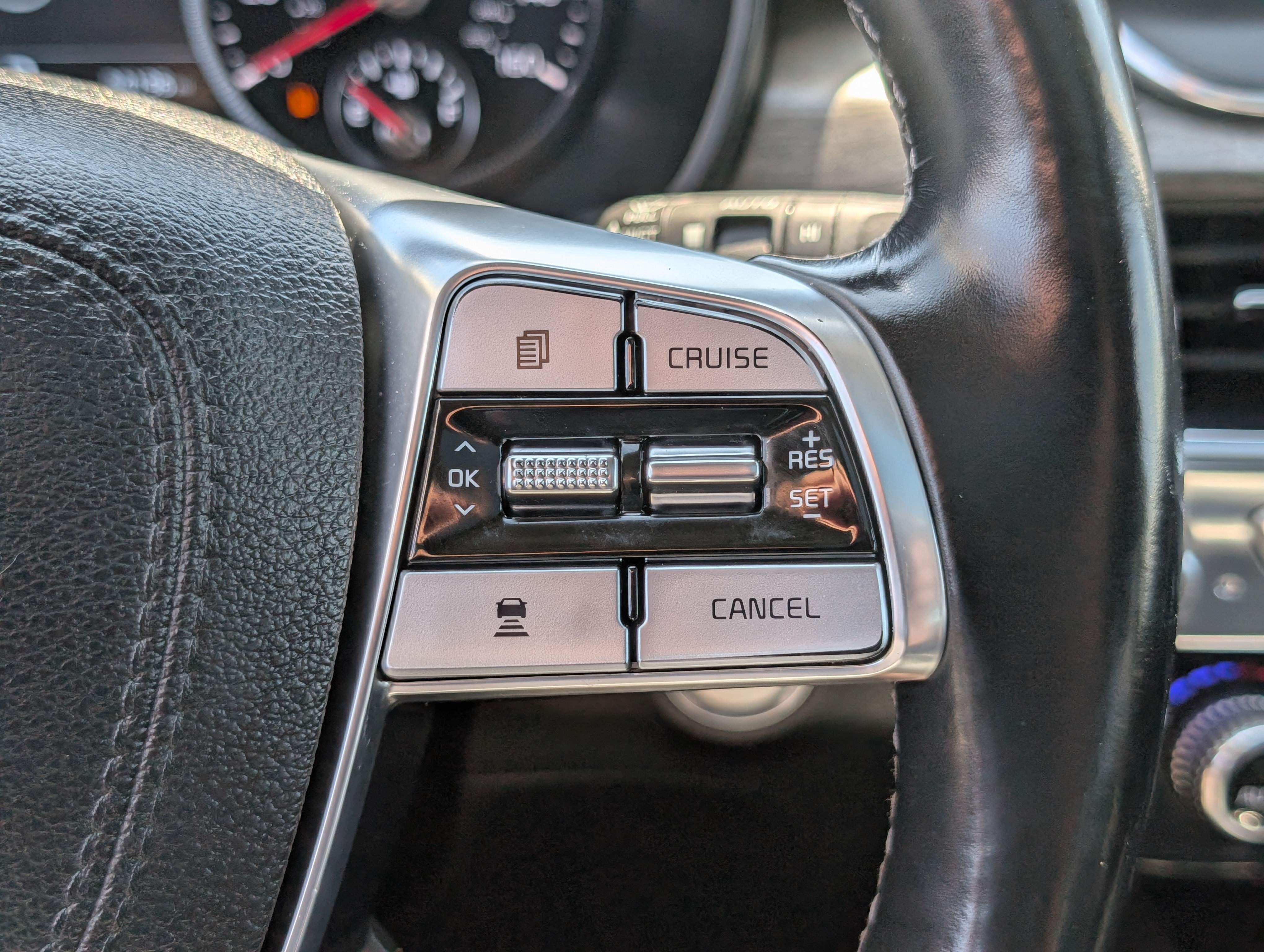 Used 2022 Kia Telluride SX w/ SX Prestige Package AWD/4WD image 26