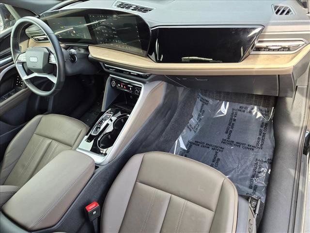 Certified 2025 Audi Q5 Premium w/ Convenience Package AWD/4WD image 20