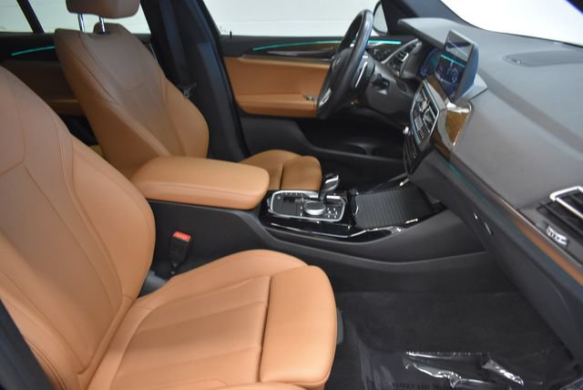 Used 2024 BMW X3 xDrive30i w/ Premium Package w/ZPA AWD/4WD image 19