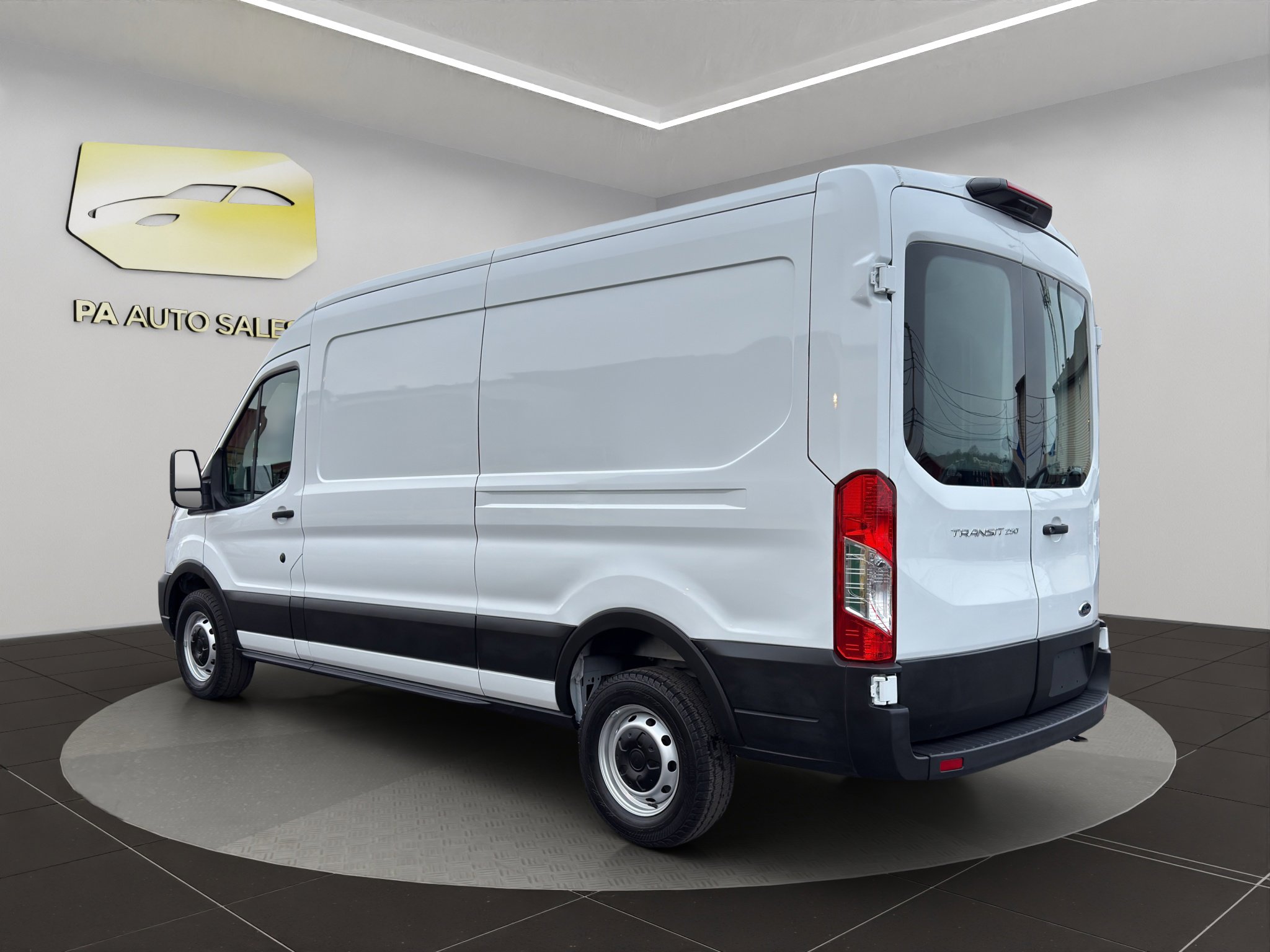 Used 2025 Ford Transit 250 148 Medium Roof w/ Load Area Protection Package image 5