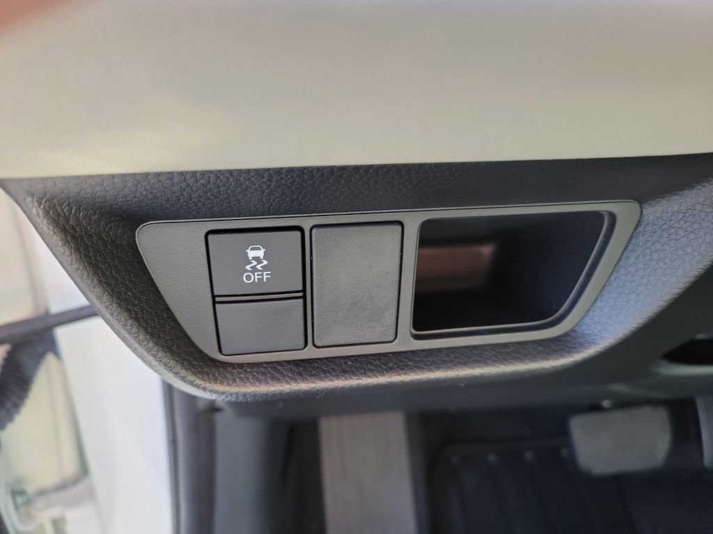 Certified 2023 Honda HR-V LX image 22