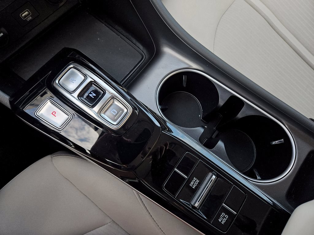 Used 2023 Hyundai Sonata SE FWD image 15