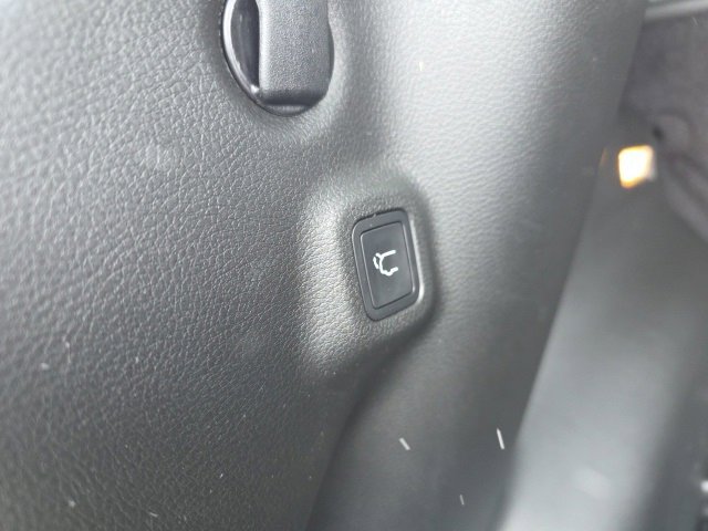 Used 2024 Jeep Compass Limited w/ Driver Assist Group I image 53