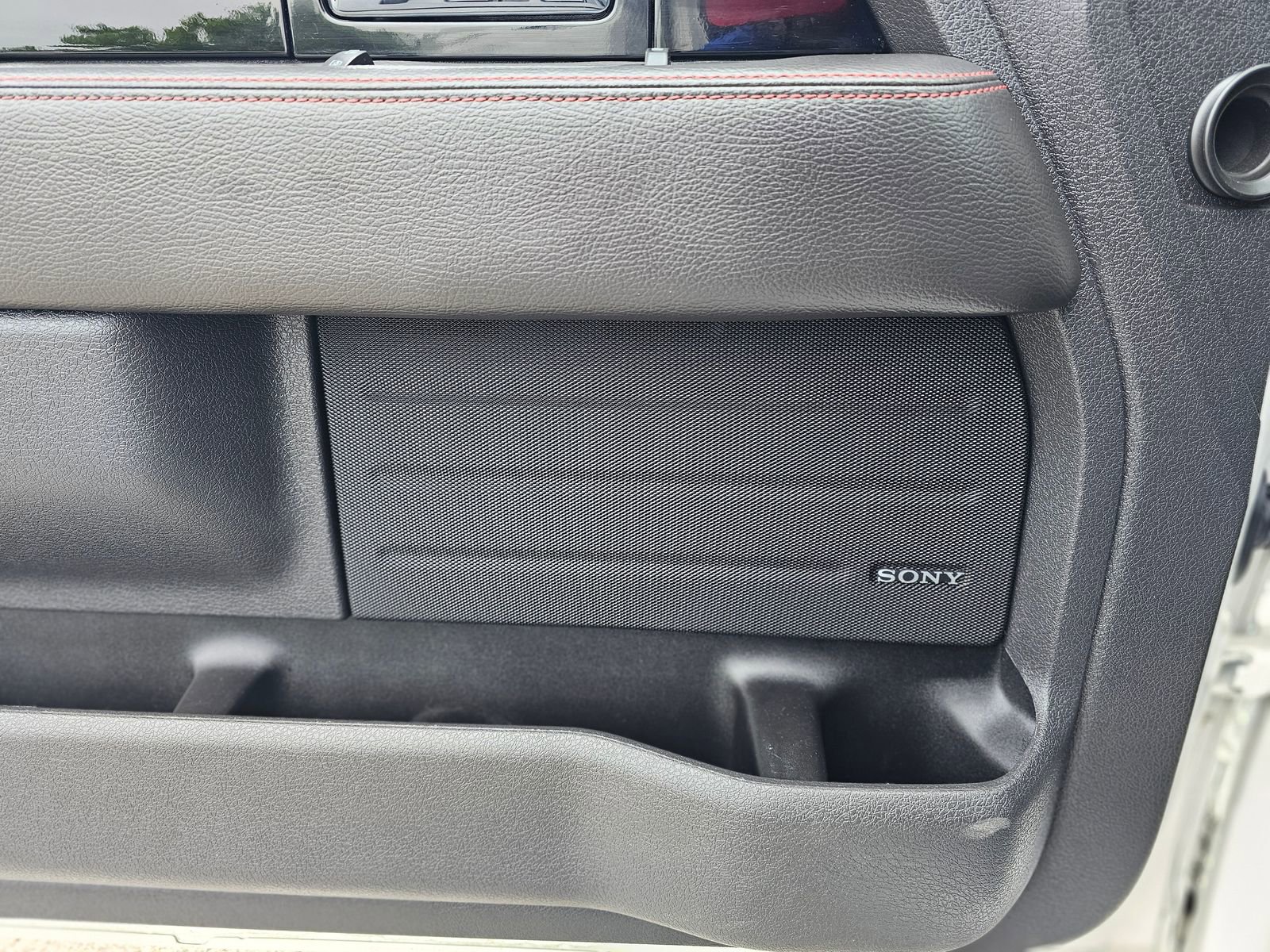 Used 2013 Ford F150 Limited AWD/4WD image 11