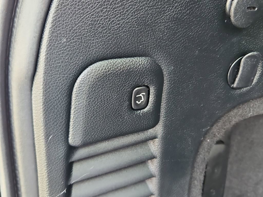 Used 2017 Jeep Grand Cherokee Limited image 35