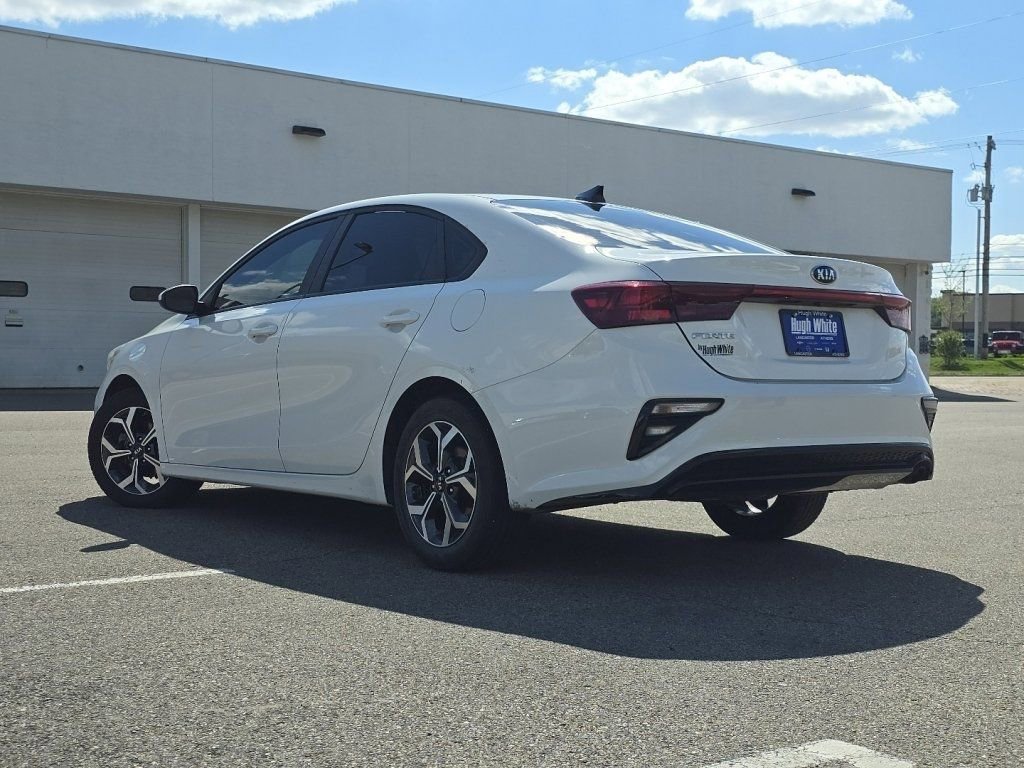 Used 2020 Kia Forte LXS FWD image 10