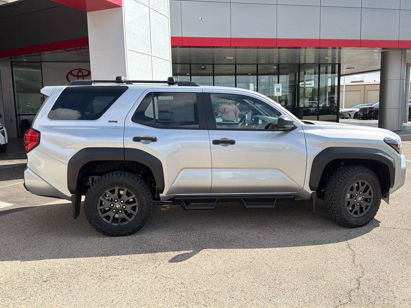 New 2026 Toyota 4Runner SR5 AWD/4WD image 9