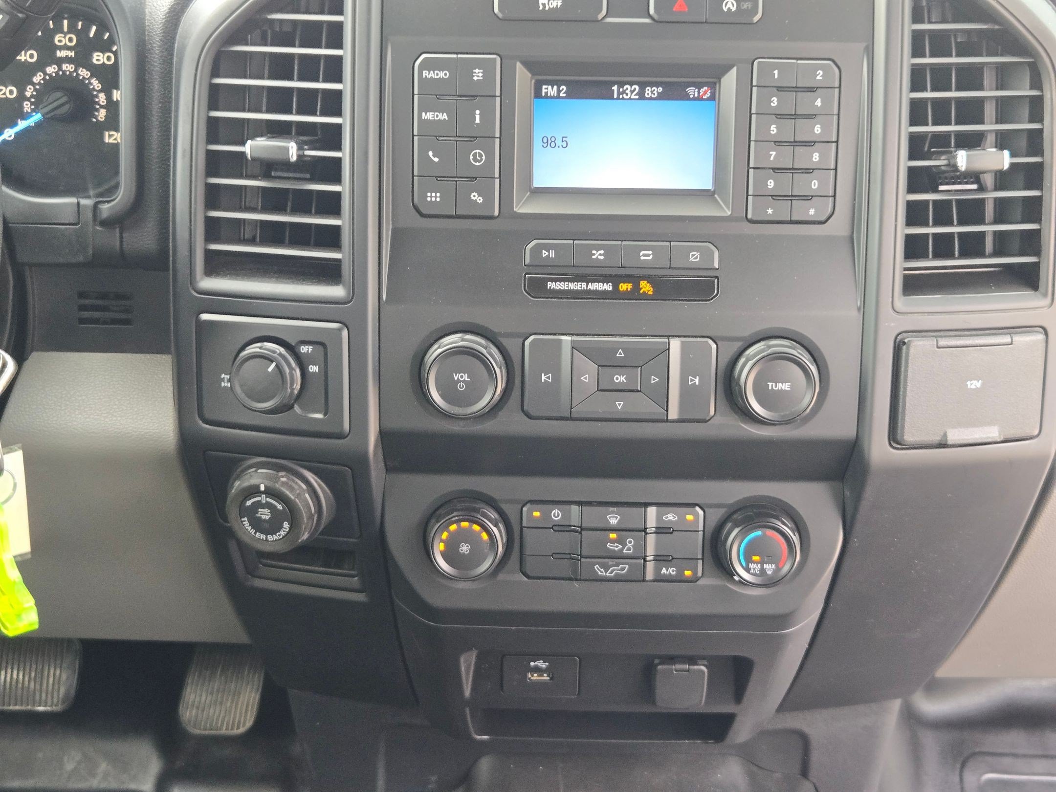 Used 2019 Ford F150 XL w/ Equipment Group 101A Mid RWD image 20