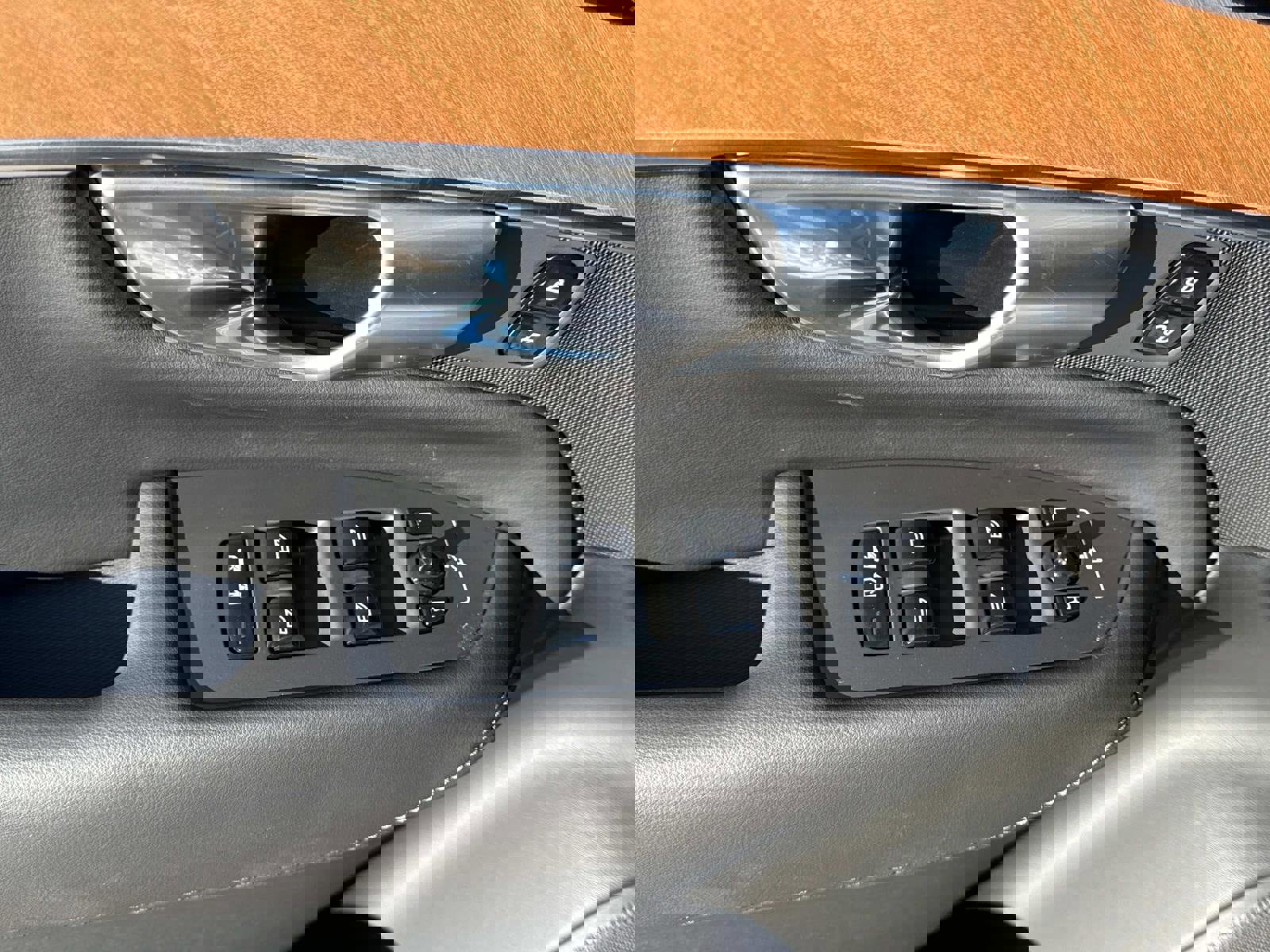 Certified 2024 Volvo XC90 T8 Plus w/ Protection Package Premier image 17