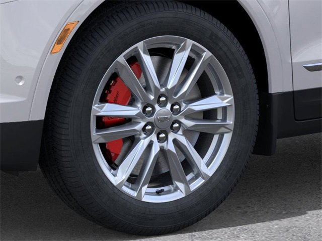 New 2025 Cadillac XT5 Sportv w/ Technology Package image 9