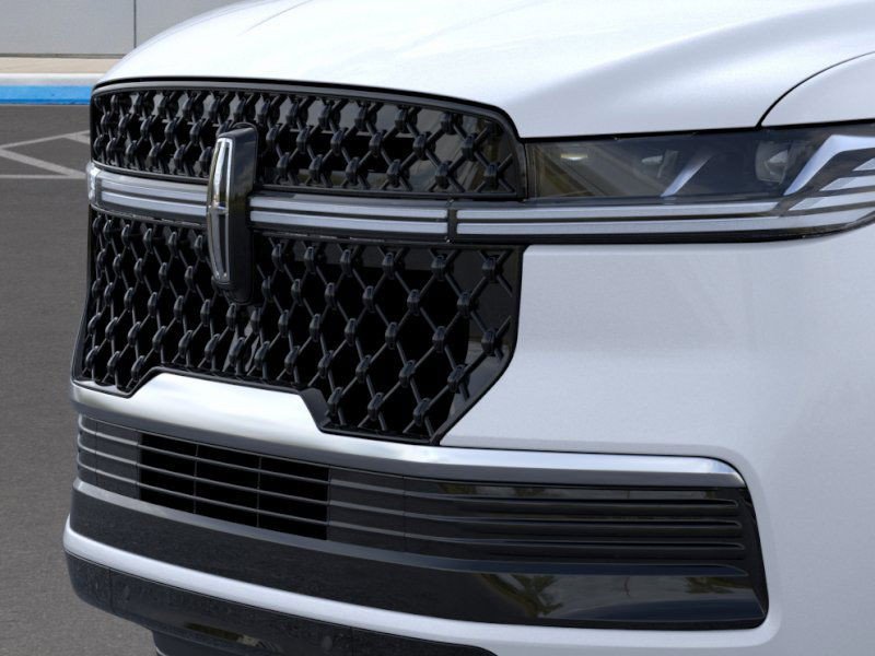 New 2026 Lincoln Navigator Reserve image 17