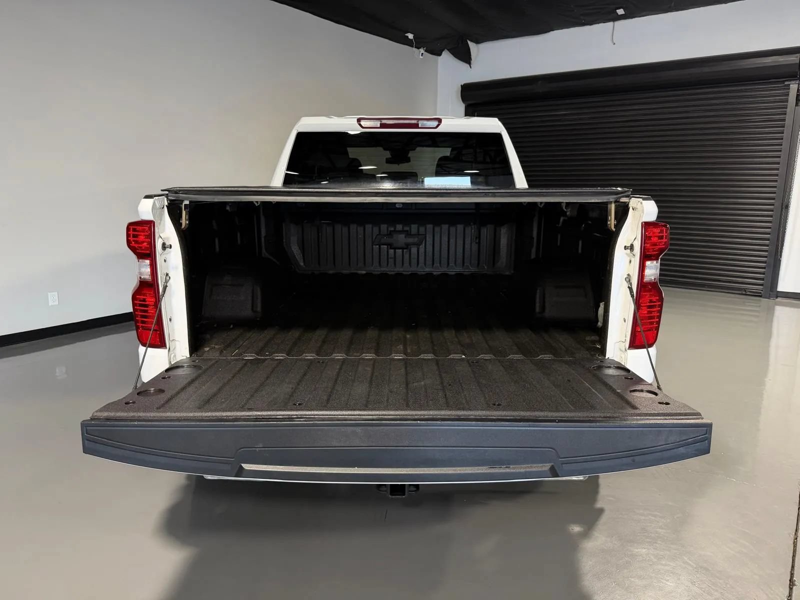 Used 2022 Chevrolet Silverado 1500 LT AWD/4WD image 14