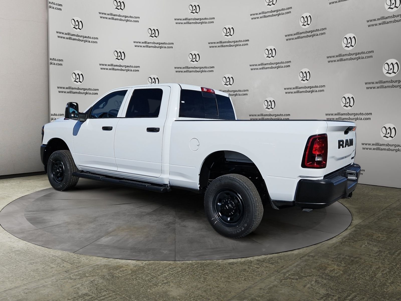 New 2026 RAM 2500 Tradesman AWD/4WD image 3