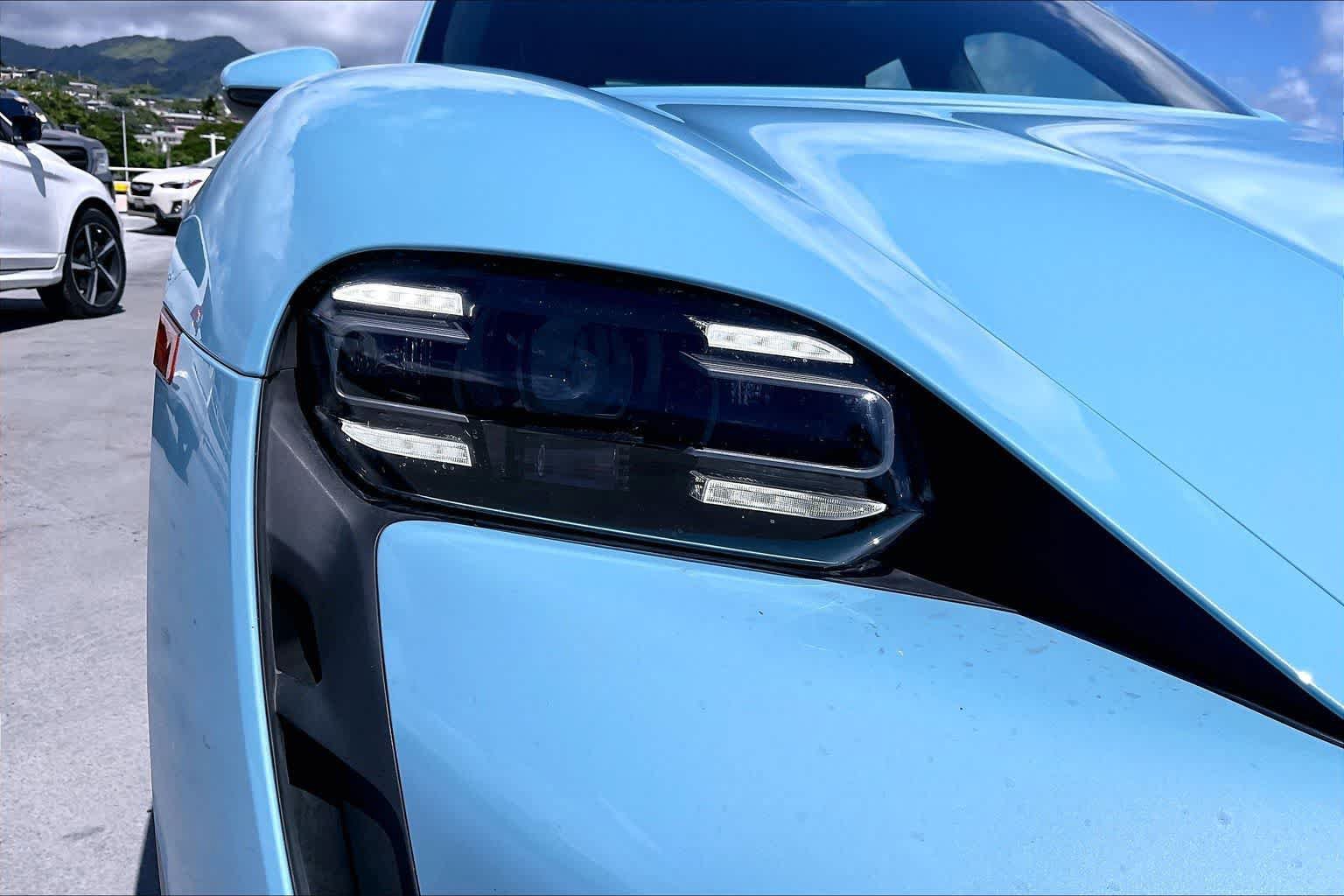 Used 2023 Porsche Taycan RWD image 31