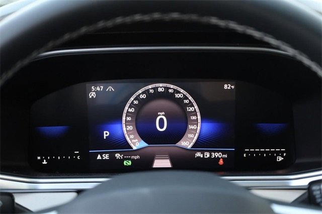 New 2025 Volkswagen Taos SE image 12