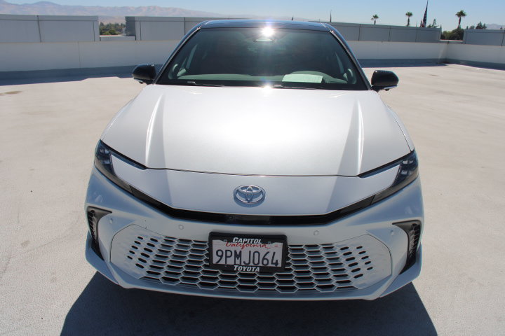 Certified 2025 Toyota Camry XSE w/ Premium Plus Package FWD image 7