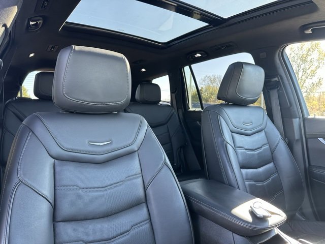 Used 2020 Cadillac XT6 Premium Luxury w/ Platinum Package image 8