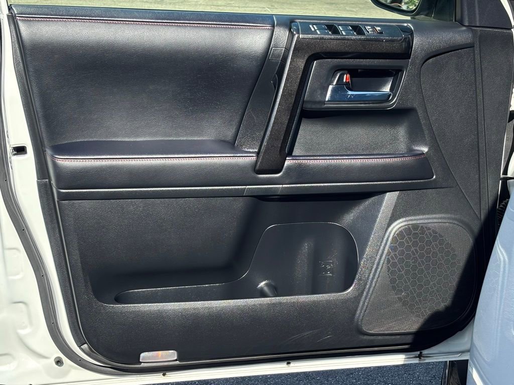 Used 2024 Toyota 4Runner TRD Off-Road Premium image 12