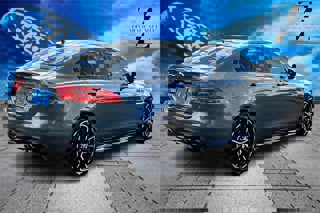 Used 2018 Jaguar XE S image 2