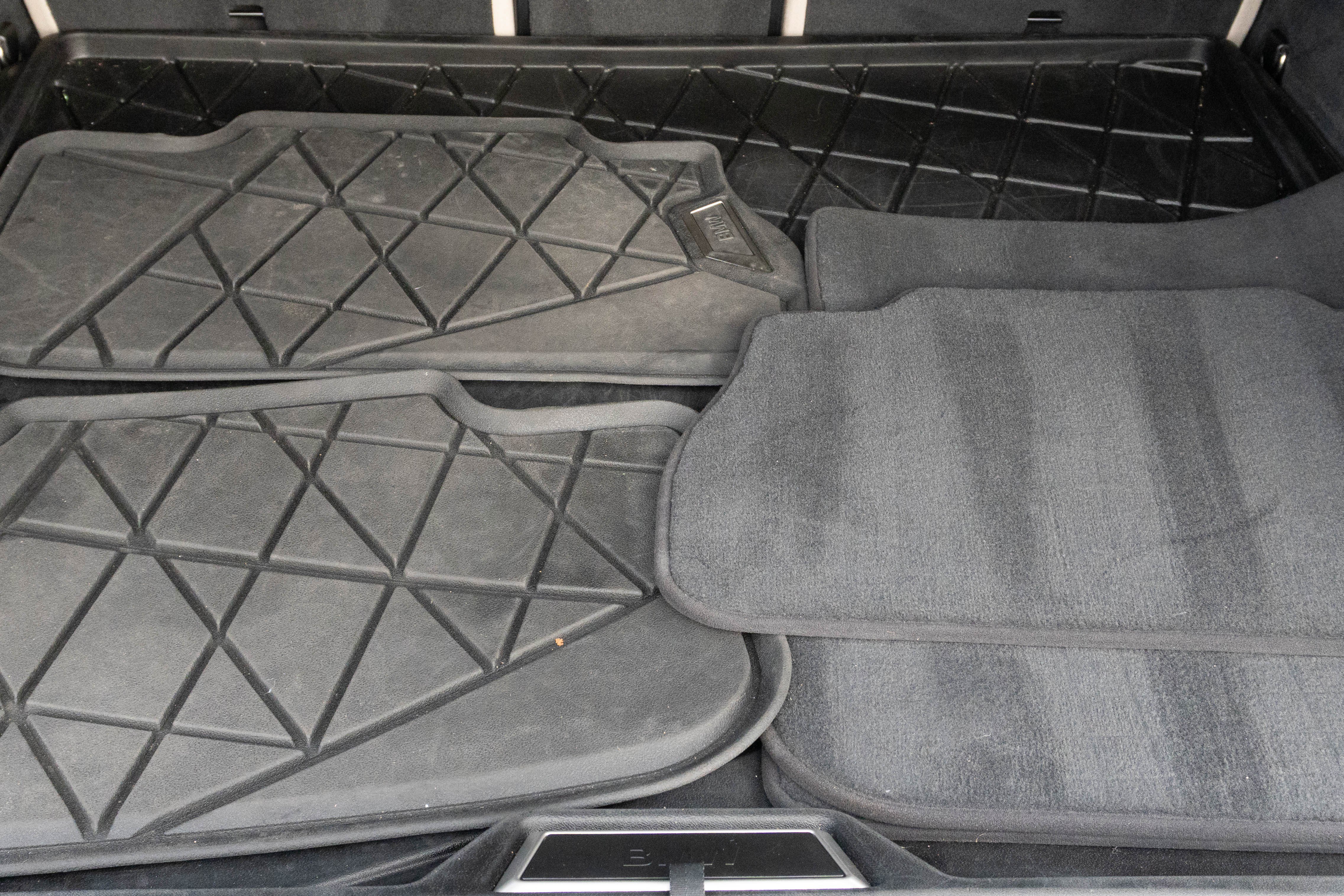 Certified 2024 BMW iX xDrive50 w/ Sport Package image 38