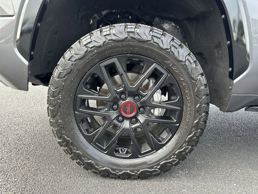 Used 2026 Toyota Tundra Platinum AWD/4WD image 16