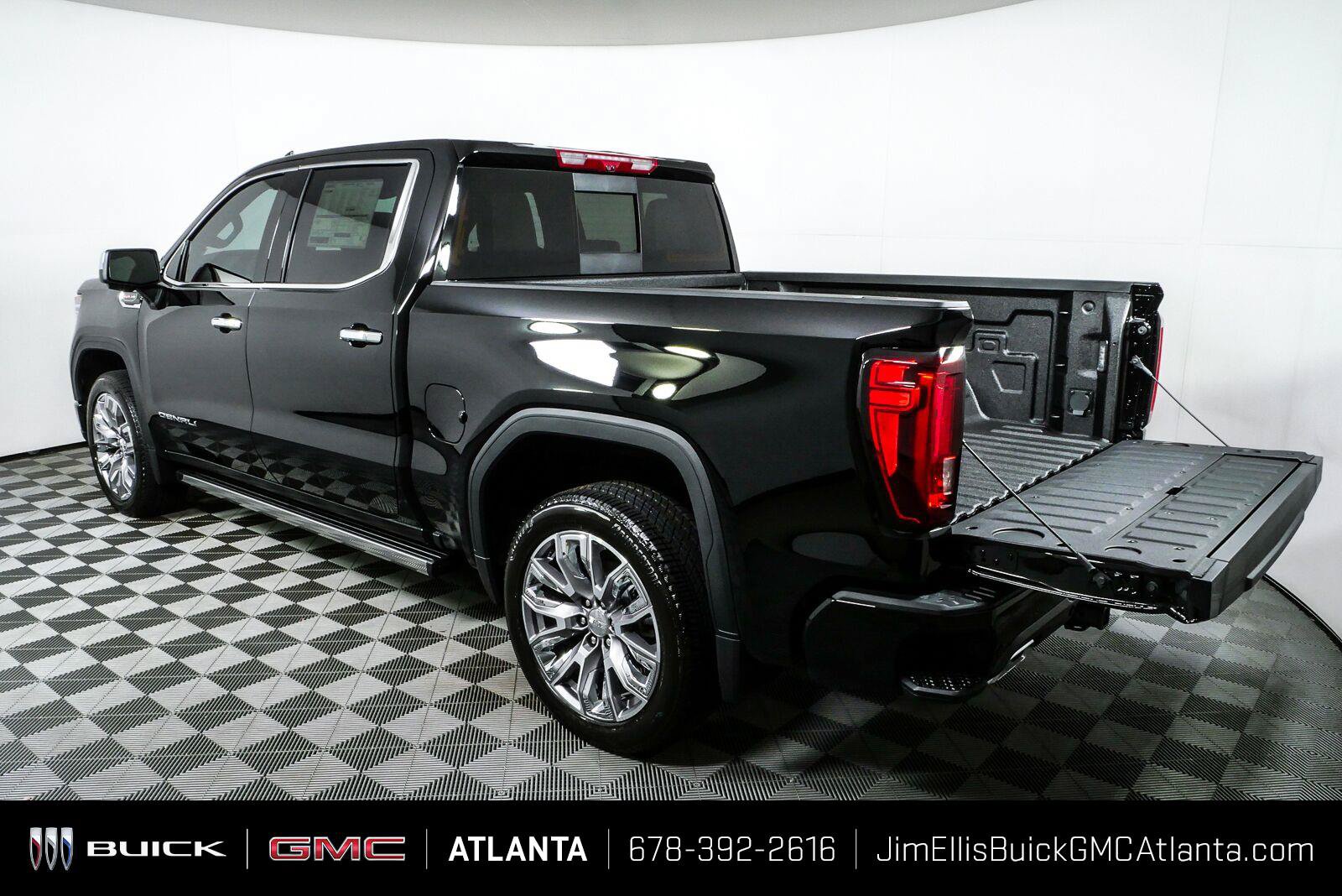 New 2026 GMC Sierra 1500 Denali AWD/4WD image 33