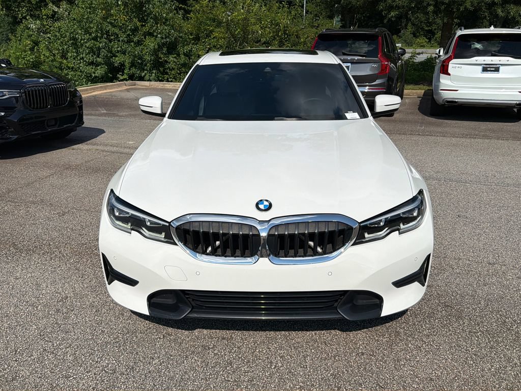 Used 2022 BMW 330i Sedan w/ Driving Assistance Package RWD image 2