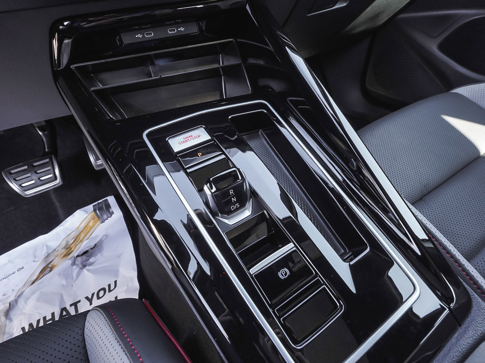 Used 2024 Volkswagen GTI Autobahn image 23