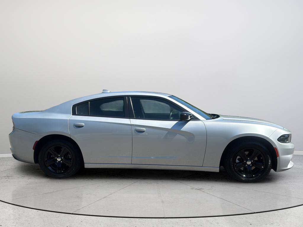 Used 2023 Dodge Charger SXT image 6