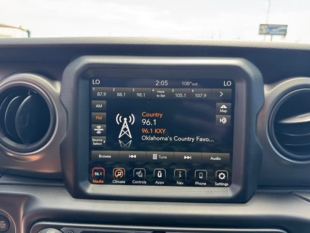 Used 2021 Jeep Gladiator Sport AWD/4WD image 13