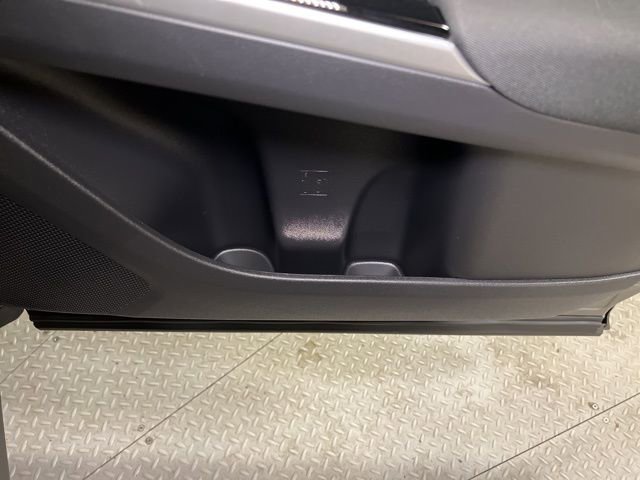 Used 2025 Subaru Solterra Premium image 57