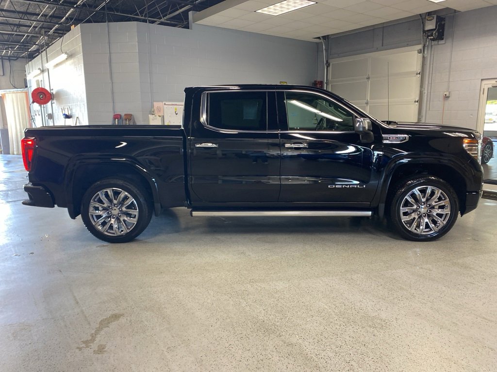 Used 2024 GMC Sierra 1500 Denali image 8