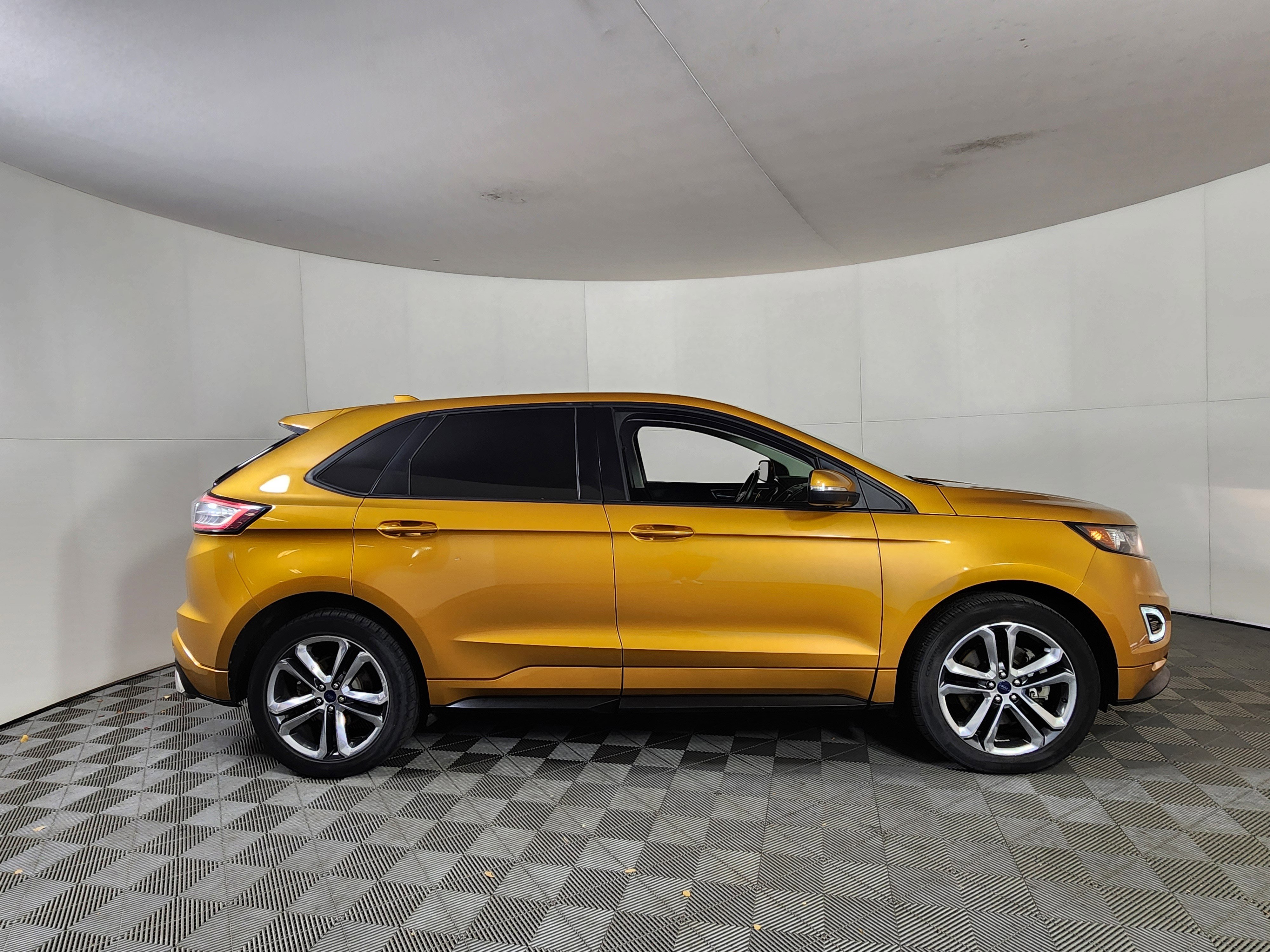 Used 2015 Ford Edge Sport image 8