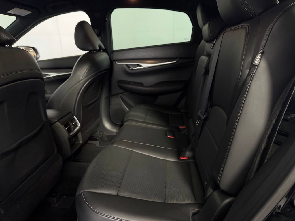 Used 2023 INFINITI QX55 Luxe w/ Cargo Package image 24