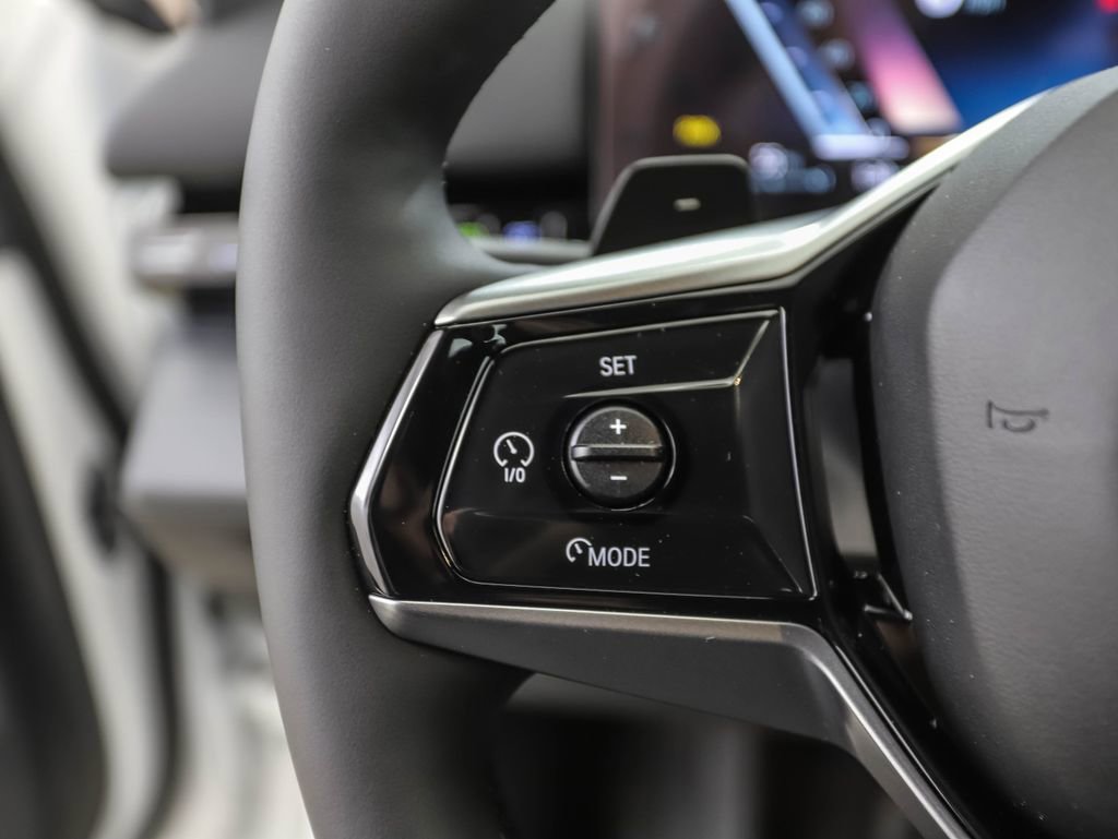 Certified 2025 BMW 530i xDrive w/ Premium Package image 12