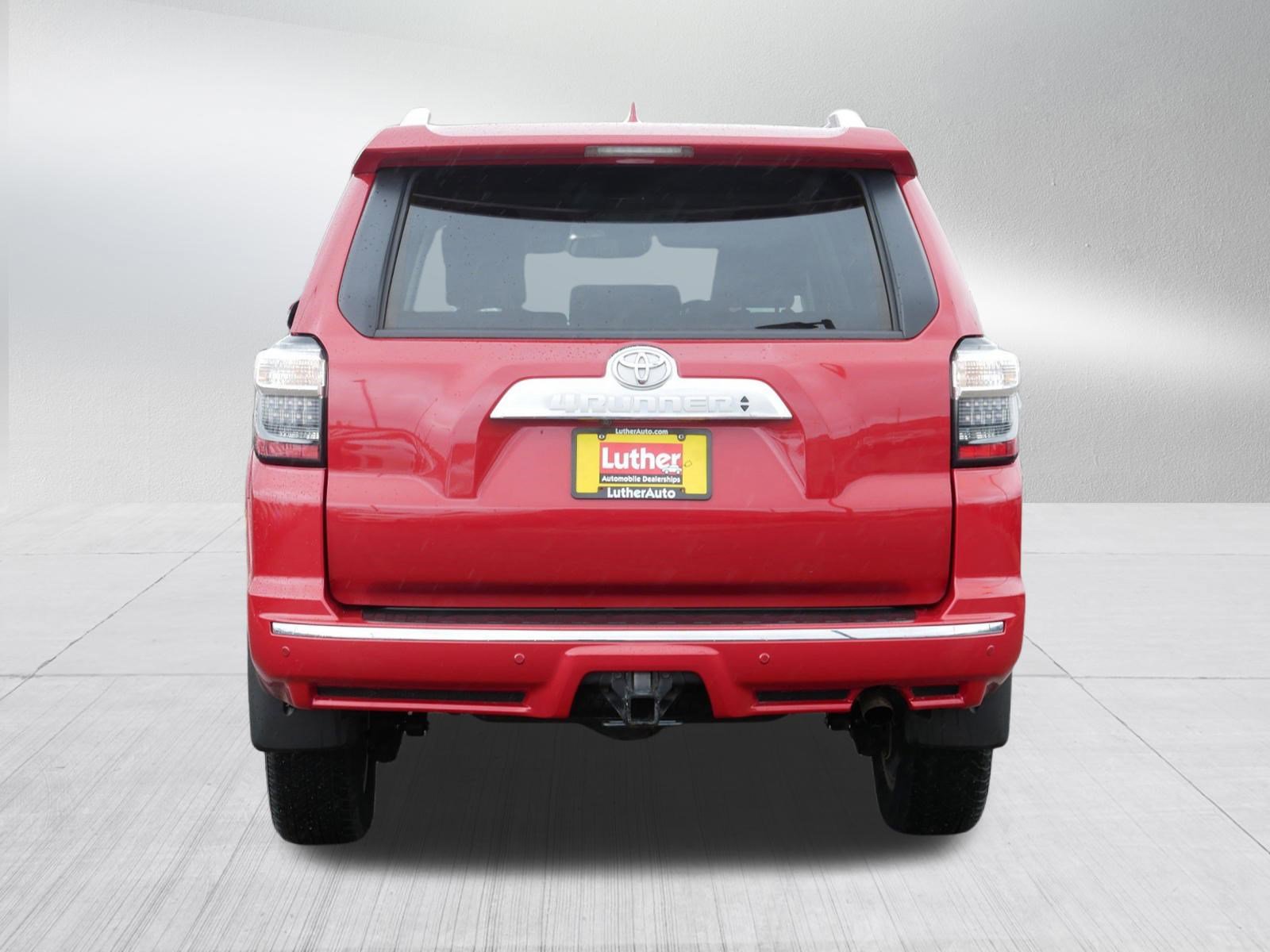 Used 2023 Toyota 4Runner Limited AWD/4WD image 6
