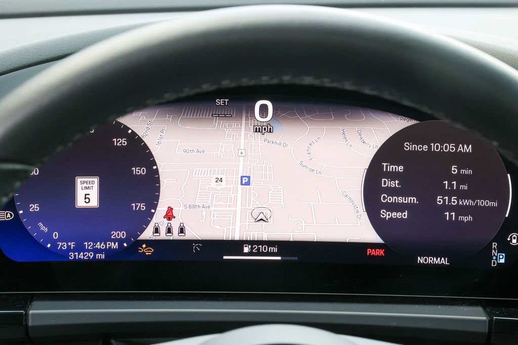 Certified 2025 Porsche Macan 4 Electric image 23