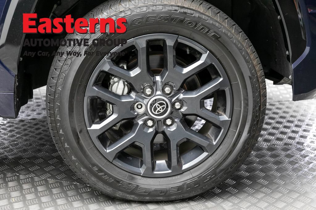 Used 2023 Toyota Tundra Platinum AWD/4WD image 34