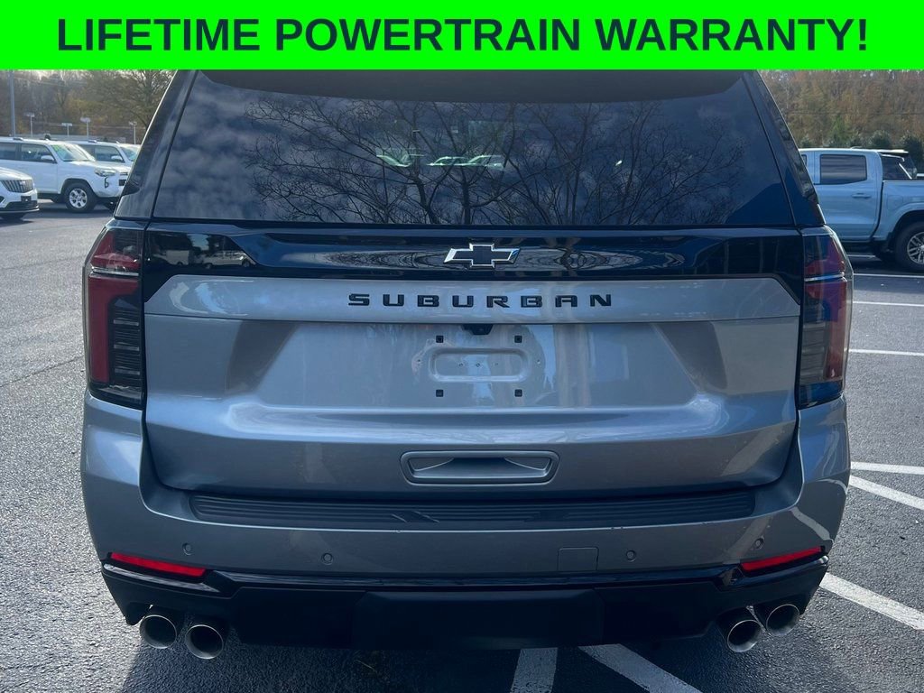 Used 2025 Chevrolet Suburban Z71 image 14