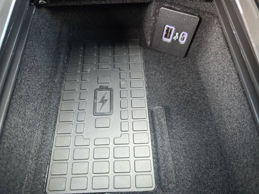 New 2025 Lincoln Corsair Grand Touring w/ Equipment Group 302A image 19