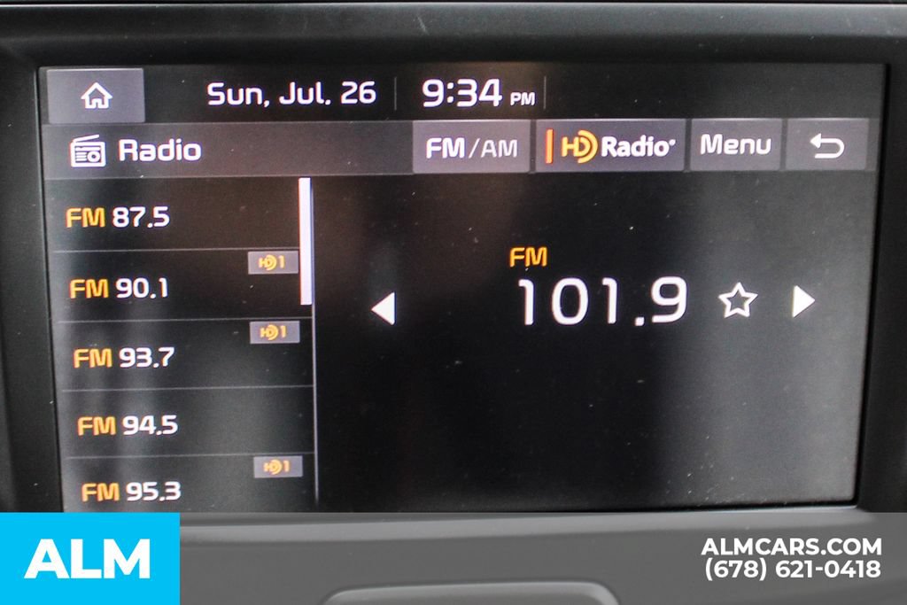 Used 2025 Kia Soul LX w/ LX Technology Package FWD image 33