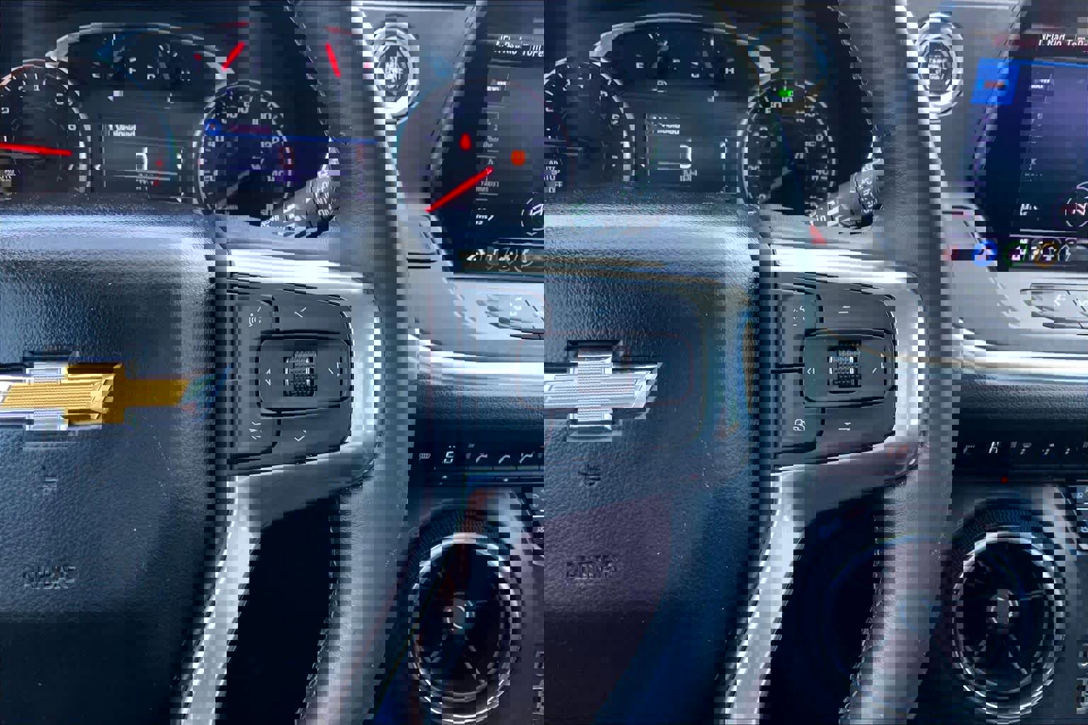 Used 2019 Chevrolet Blazer LT FWD image 23