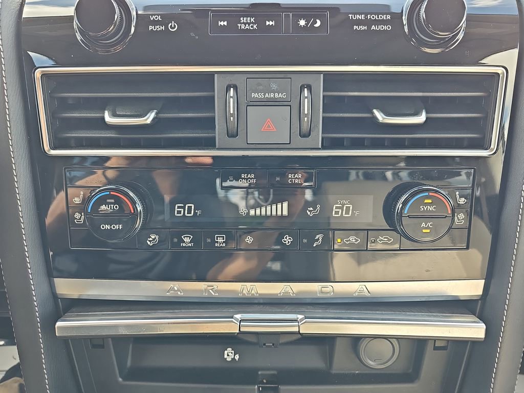 Used 2024 Nissan Armada Platinum w/ Captain's Chairs Package image 29