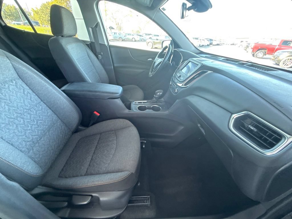 Used 2024 Chevrolet Equinox LT FWD image 33