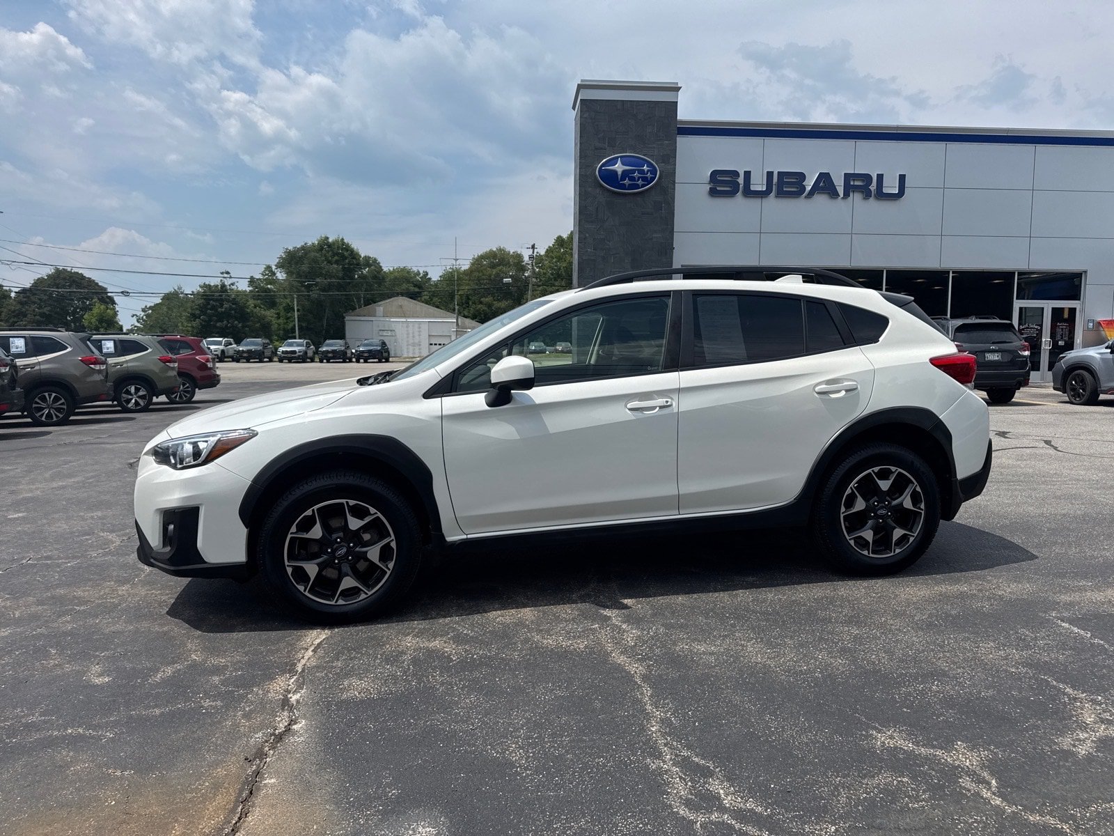 Used 2019 Subaru Crosstrek 2.0i Premium w/ Eyesight System AWD/4WD image 4
