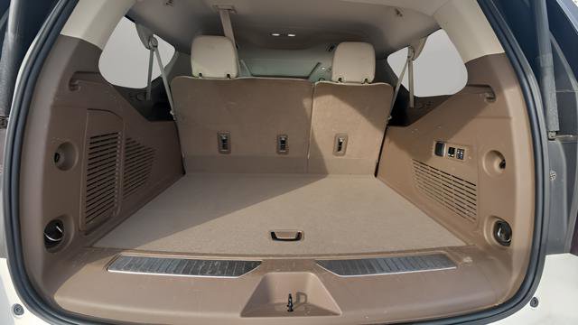 Used 2024 GMC Yukon XL Denali image 36