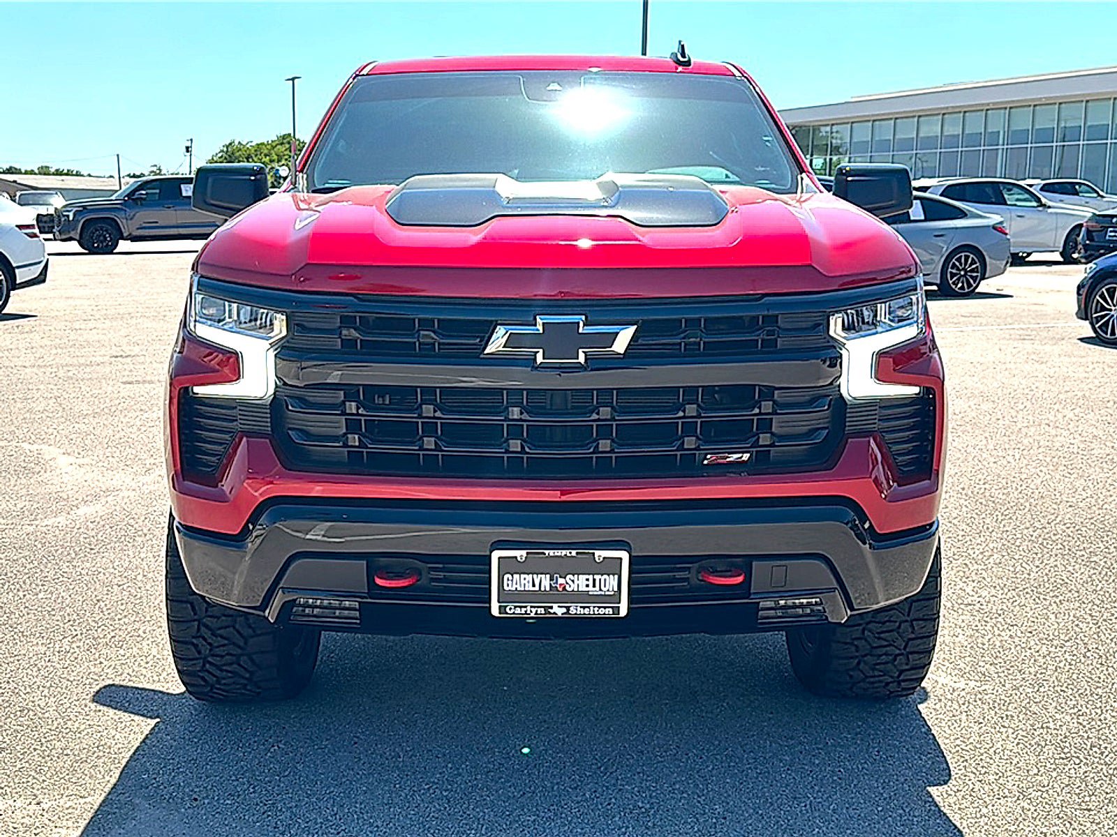 Used 2025 Chevrolet Silverado 1500 LT Trail Boss w/ Convenience Package II AWD/4WD image 11